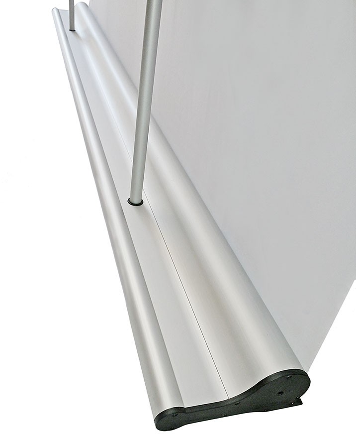 Olympus 96 retractable banner stand